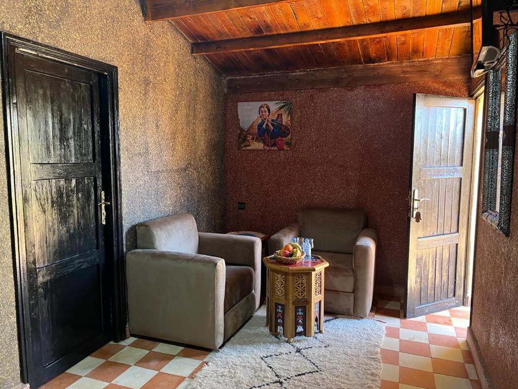 Dar Alfourssane Ferme D'Hote Varzazate Kültér fotó